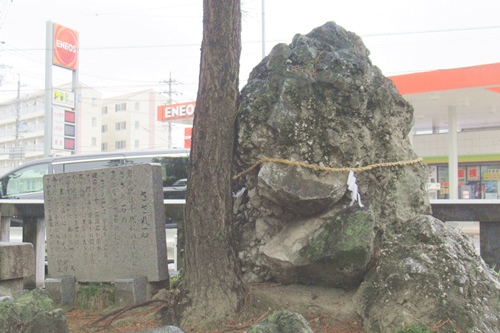 金刀比羅社(愛知県刈谷市)さざれ石