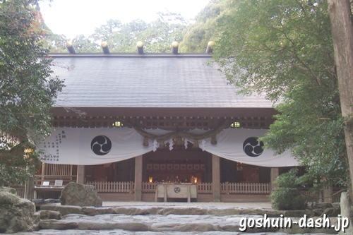 椿大神社(三重県鈴鹿市)拝殿