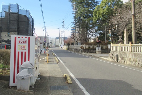 白山神社(岐阜県多治見市)向かいの自動販売機