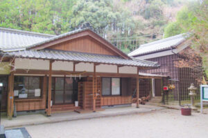 丹生神社(三重県多気町)社務所